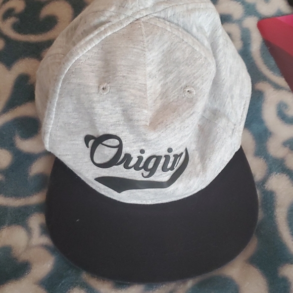 🌞Boys caps 2 for 15🌞2T Toddlers baseball cap - Picture 1 of 4